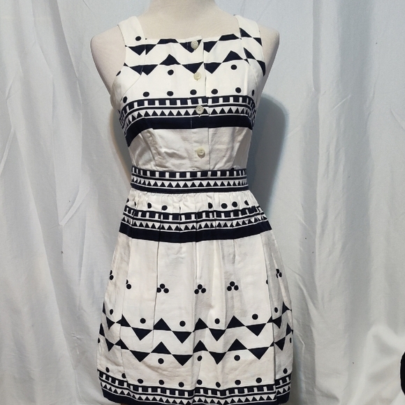J. Crew Dresses & Skirts - J.Crew Roller Girl Dress Geometric Shape Design Size 2
